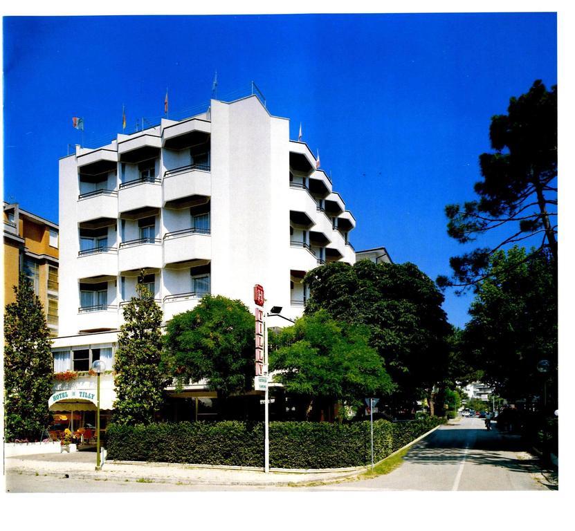 Hotel Tilly เชเซนาติโก ภายนอก รูปภาพ